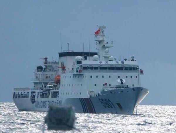 炒股杠杆平台排行榜 准备清场，中国“怪兽”海警船现身黄岩岛，菲：集结所有力量应对